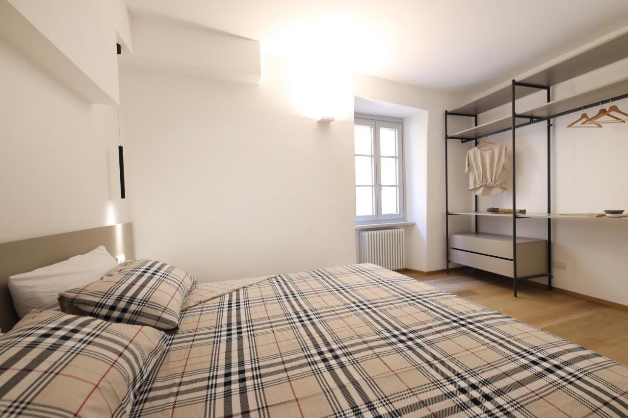 Palazzo Riccamboni Apartment ริวาเดลการ์ดา ภายนอก รูปภาพ